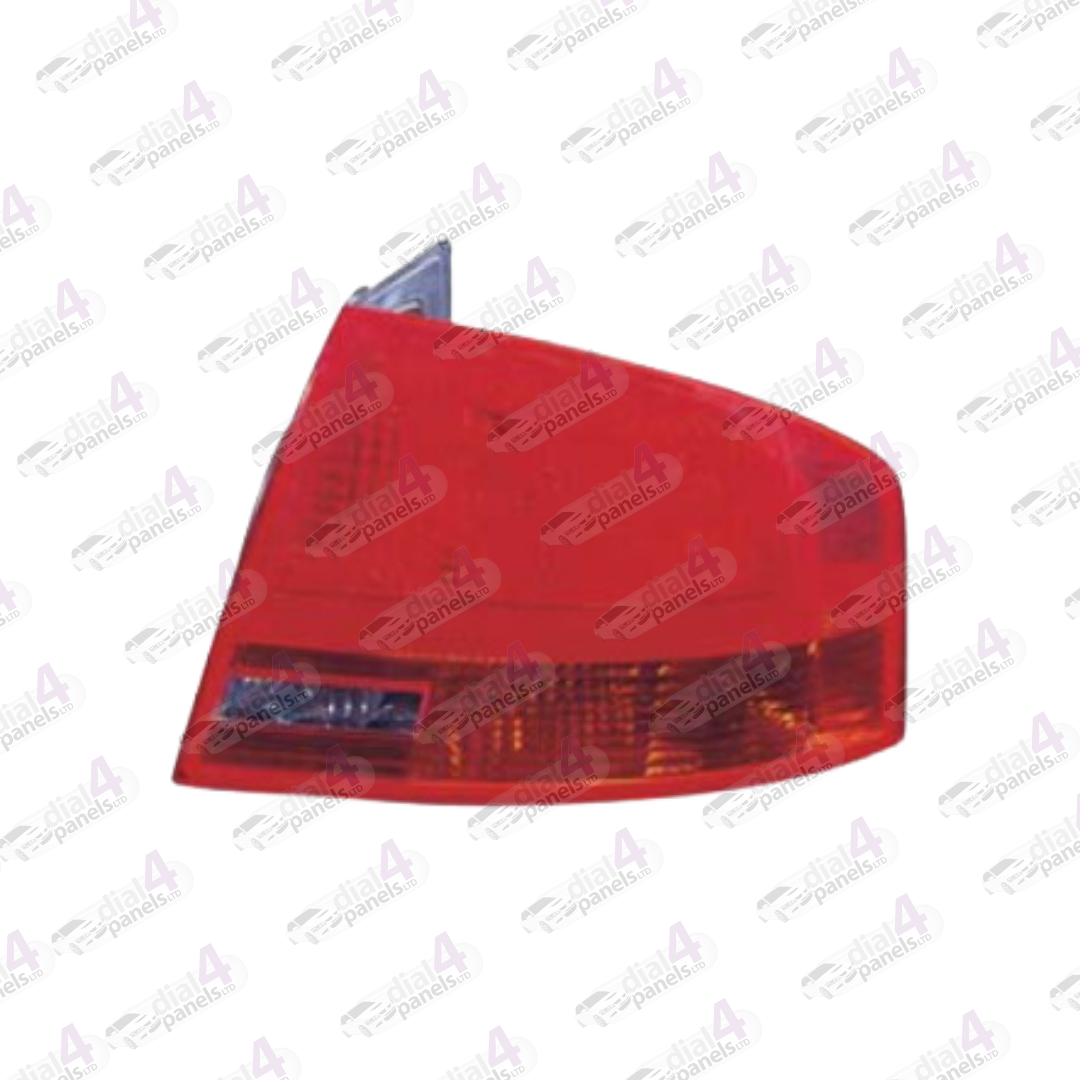 AUDI A4 2005-2007 REAR LAMP SALOON OUTER RIGHT 8E5945096