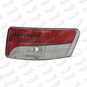 TOYOTA AVENSIS 2009-2011 REAR LAMP OUTER LED RIGHT 8155005250 - 8155105250