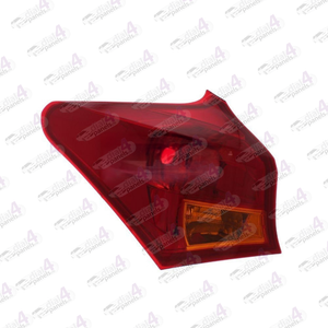 TOYOTA AURIS 2013-2015 REAR LAMP HATCHBACK OUTER NON-LED LEFT 8156112C40