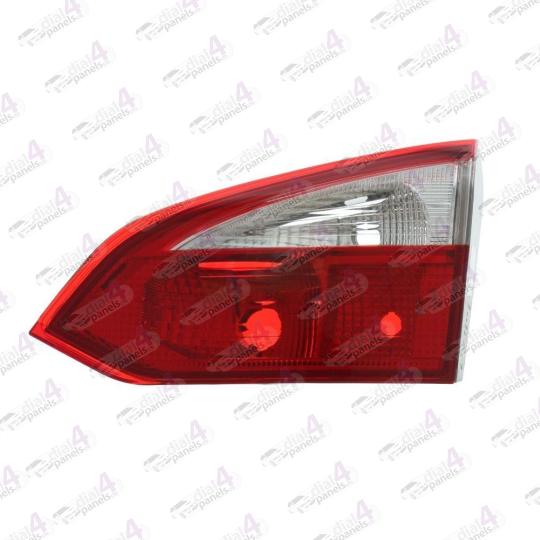 FORD FOCUS 2011-2014 REAR LAMP ESTATE MODEL INNER NON-LED RIGHT 1709968 - 1715138 - 1775986 - BM5113A602EA