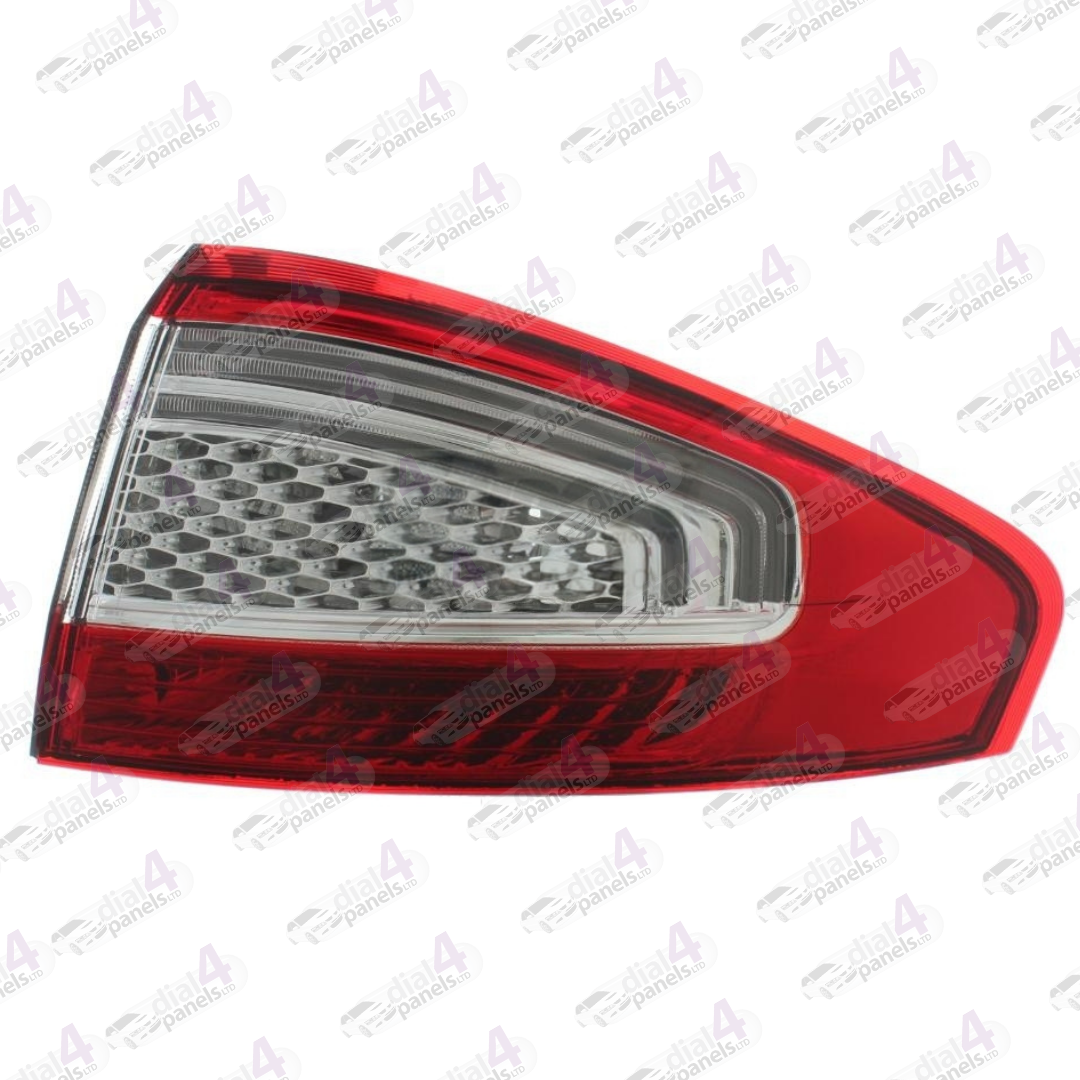 FORD MONDEO 2010-2014 REAR LAMP HATCHBACK OUTER LED RIGHT 1717214 - 1717217 - 1737702 - 1767493 - 1767498 - BS7113404CC - BS7113404CD