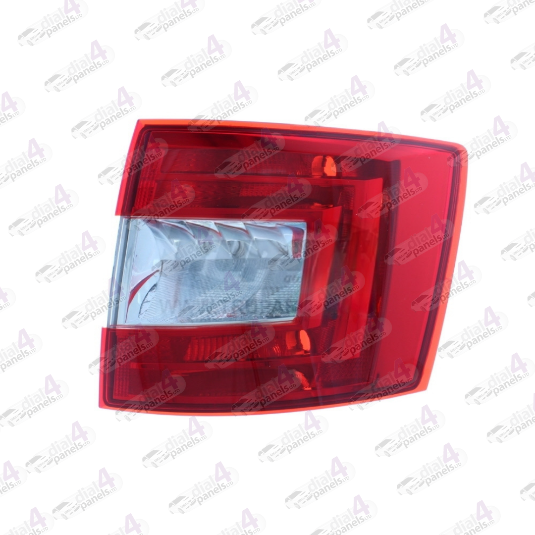 SKODA OCTAVIA 2013-2019 REAR LAMP ESTATE NON-LED RIGHT 5E5945096 - 5E5945112 - 5E5945258