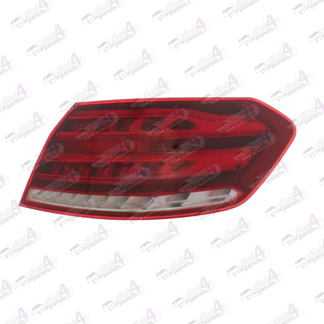 MERCEDES E CLASS 2013-2015 REAR LAMP OUTER CLEAR INDICATOR LED RIGHT