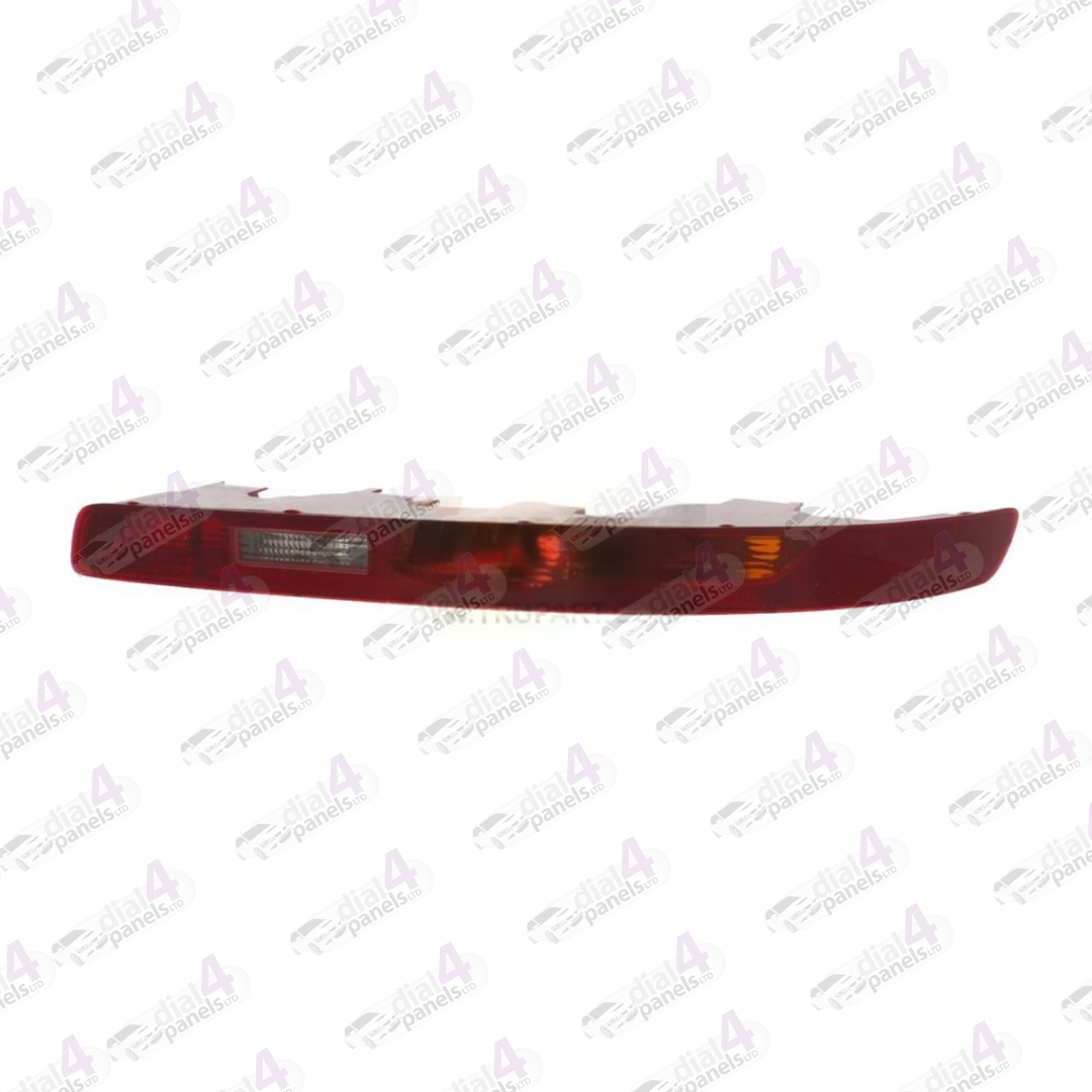 AUDI Q7 2006-2015 REAR FOG INDICATOR AND REVERSE LAMP RIGHT 4L0945096