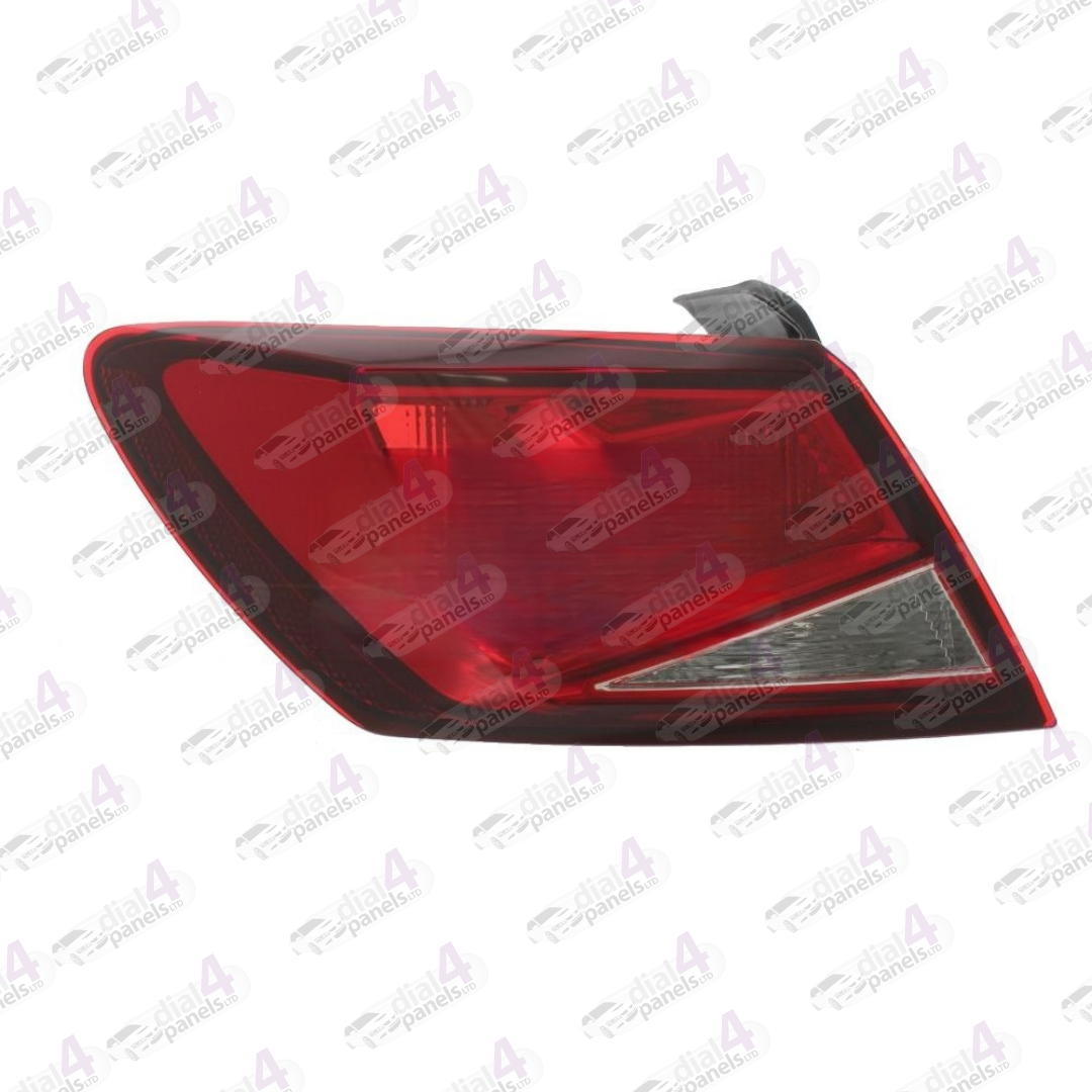 SEAT LEON 2013-2021 REAR LAMP OUTER CLEAR INDICATOR NON-LED LEFT 5F9945095 