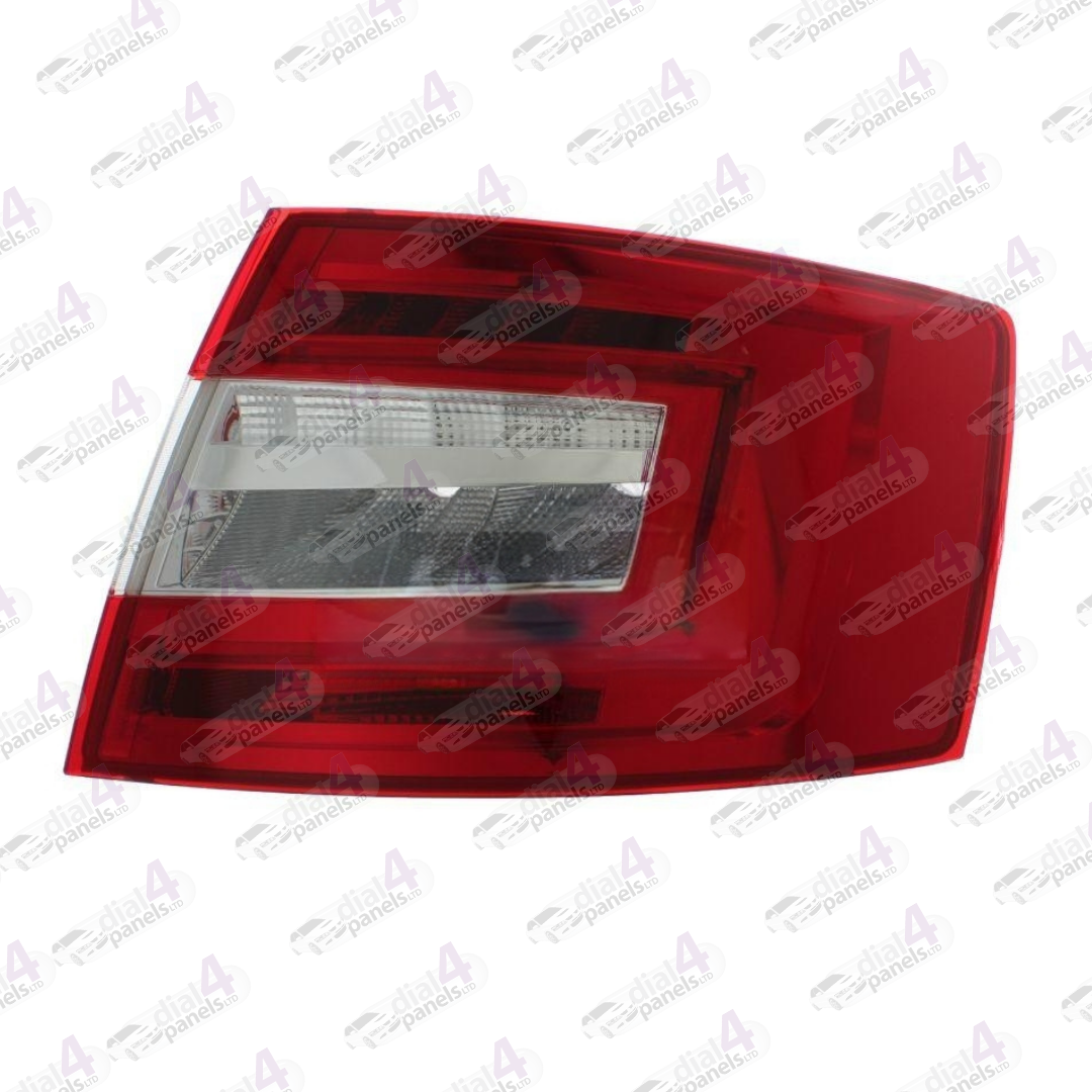 SKODA OCTAVIA 2017-2019 REAR LAMP HATCHBACK LED RIGHT 5E5945112B