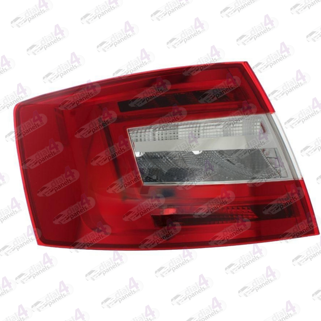 SKODA OCTAVIA 2017-2019 REAR LAMP HATCHBACK LED LEFT 5E5945111B